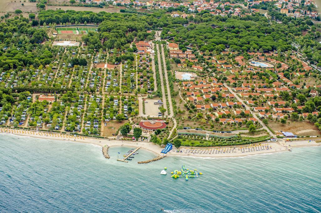 Apartment Tesic Close To The Sea With Shared 4Xbicycles Fažana Kültér fotó